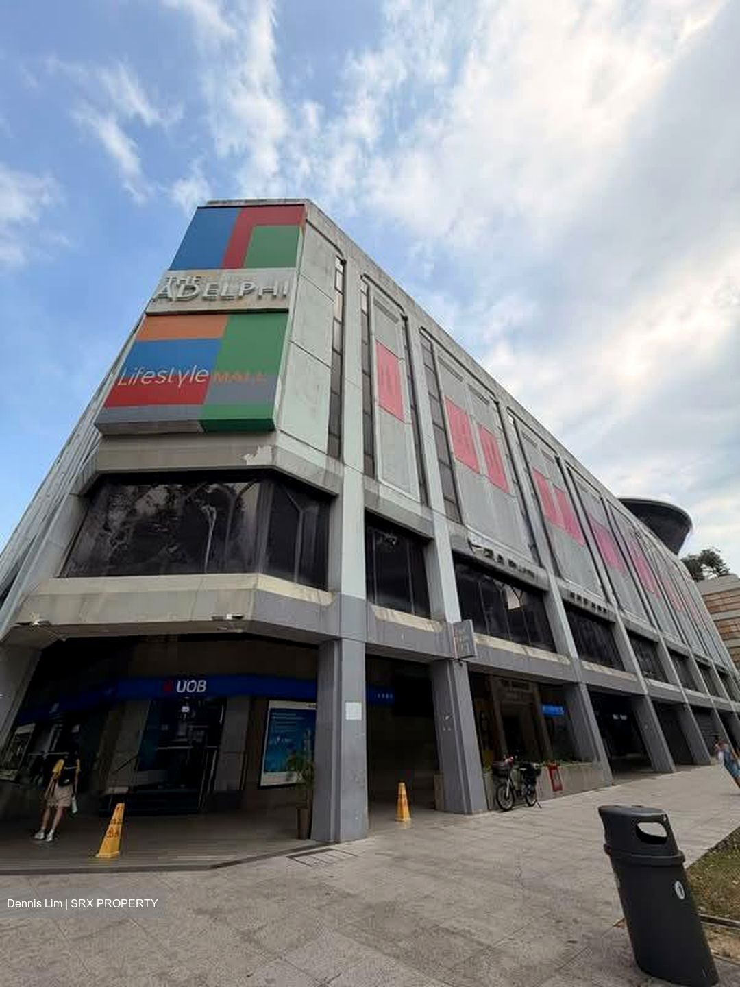 The Adelphi (D6), Retail #541599171